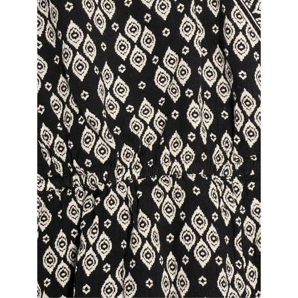 MUDD | WOMEN’S WRAP FRONT ROMPER OPEN BACK BLACK‎ WHITE PRINT SIZE L - Picture 2 of 9